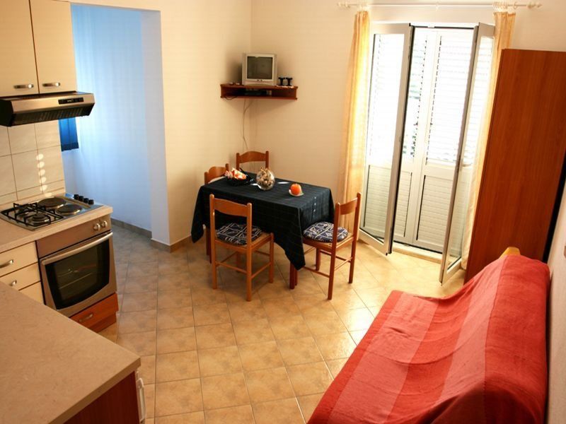 חוואר Apartments Irena מראה חיצוני תמונה